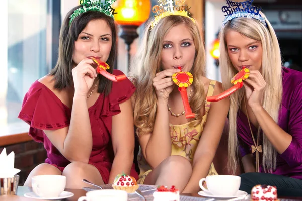 Tres novias alegres — Foto de Stock