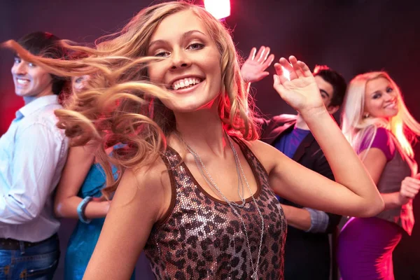 Beautiful girl dancing — Stock Photo, Image