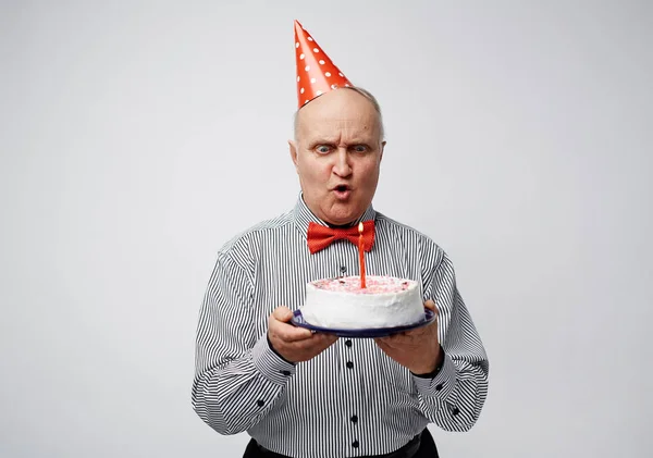 Людина святкування дня народження — стокове фото