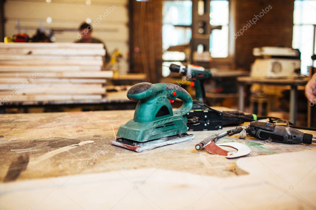 Electric carpentry tools