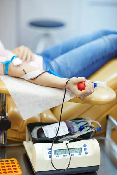 Ειδικός εξοπλισμός μετάγγισης αίματος — Φωτογραφία Αρχείου