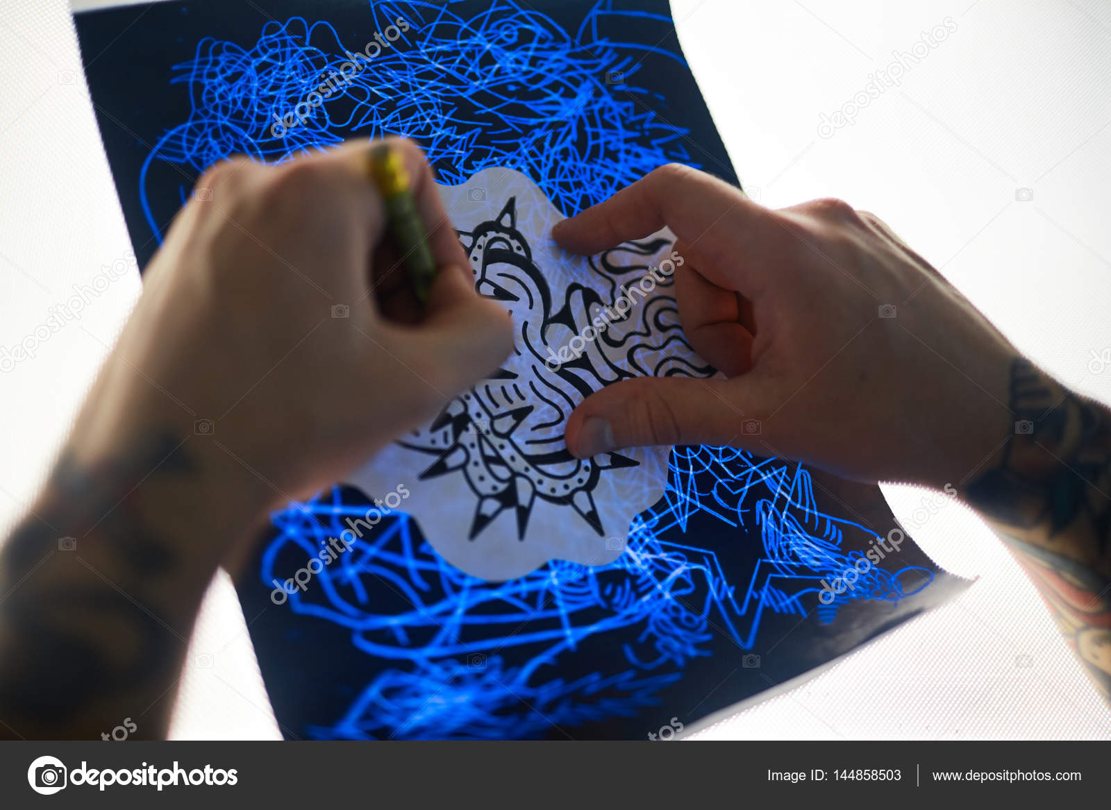 Tattoo Skizze Machen Stockfoto Pressmaster 144858503