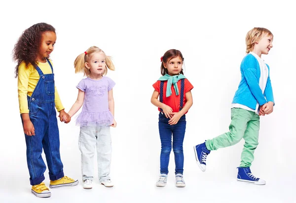 Niños tan diferentes y tan lindos —  Fotos de Stock