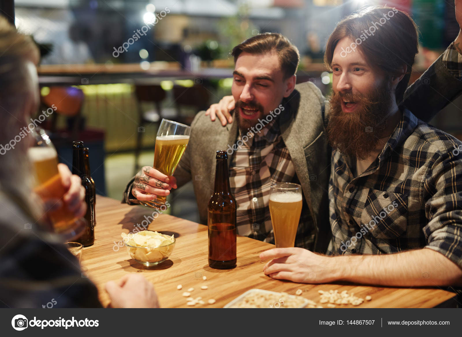 Drunk buddies cheering — Stock Photo © pressmaster 144867507