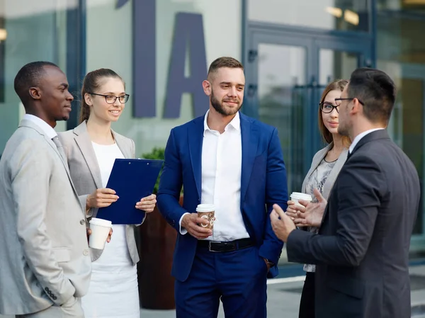 Pessoas de negócios em coffee break — Fotografia de Stock