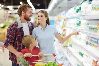 Aile ürünler hipermarket içinde seçme