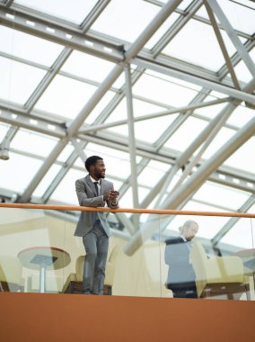 İşadamı İş Merkezi