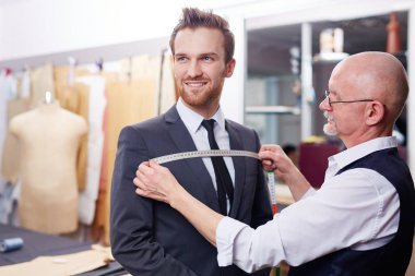 Gülümseyen istemcisinde ölçüm: Atelier terzi