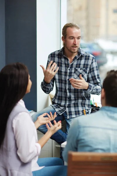 Handsome Young Man Explaining His Opinion Workers — Stock Photo, Image