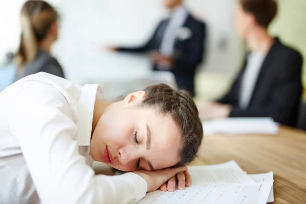 Young Tired Businesswoman Sleeping Papers Workplace Working Environment — Stock Photo, Image