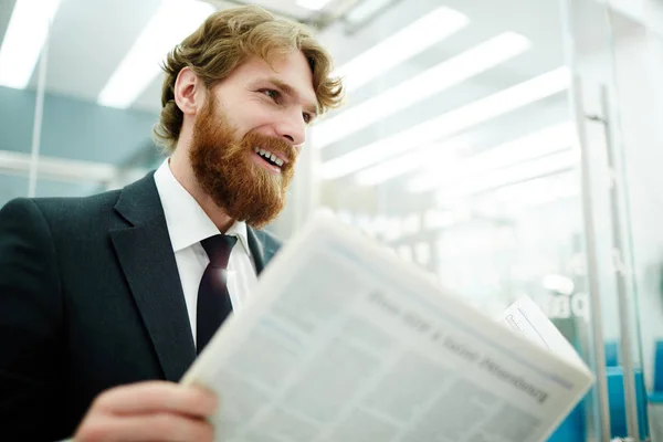 Bearded Man Newspaper Searching Vacancy Job Adverts Page — Stock Photo, Image