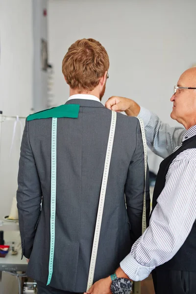 Old Fashioned Tailor Taking Back Measurements Client Small Atelier Studio — Stock Photo, Image