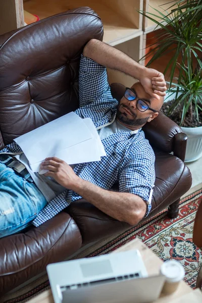 Tired Economist Papers Lying Leather Sofa Napping Break — Stock Photo, Image