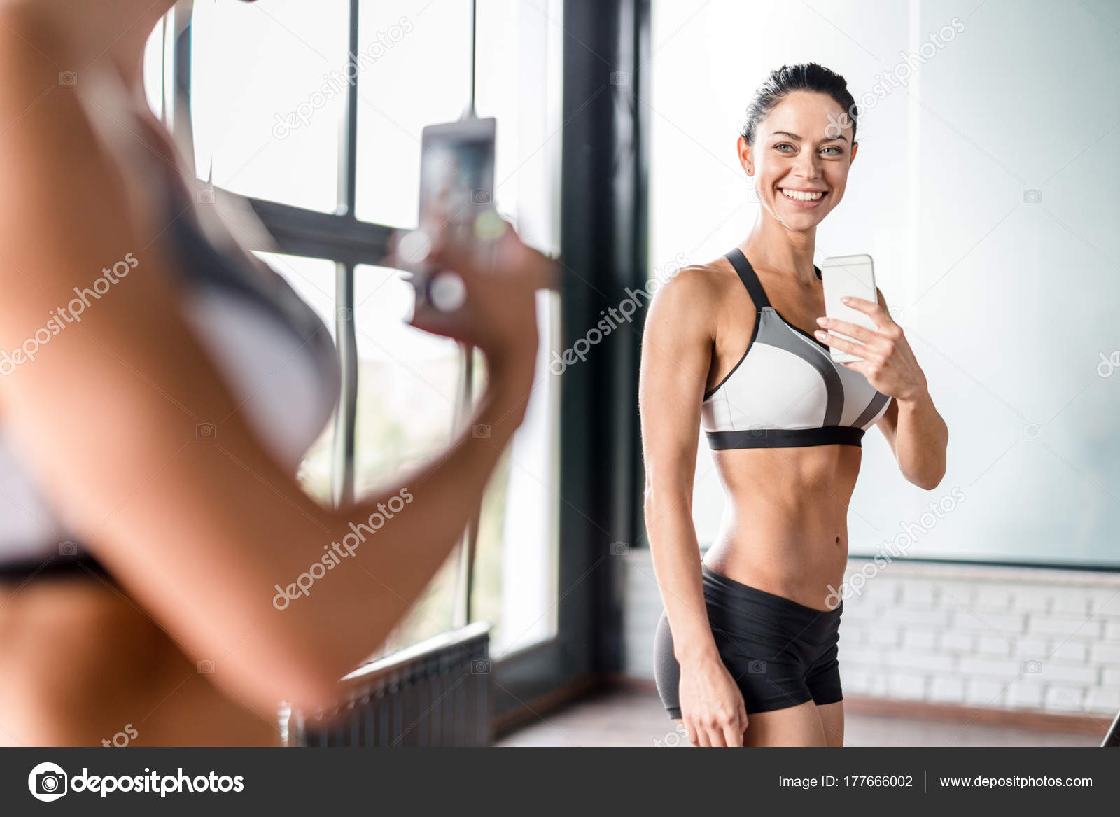 Vanity muscular woman Vanity muscular woman