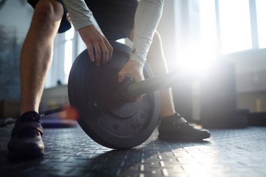 Sporcu halter plaka kontrol