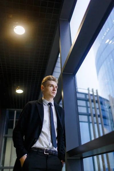 Low Angle View Pensive Young Entrepreneur Hands Pockets Standing Panoramic — Stock Photo, Image