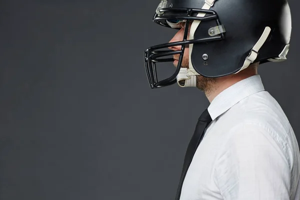 Vista Lateral Retrato Homem Negócios Meia Idade Usando Capacete Futebol — Fotografia de Stock