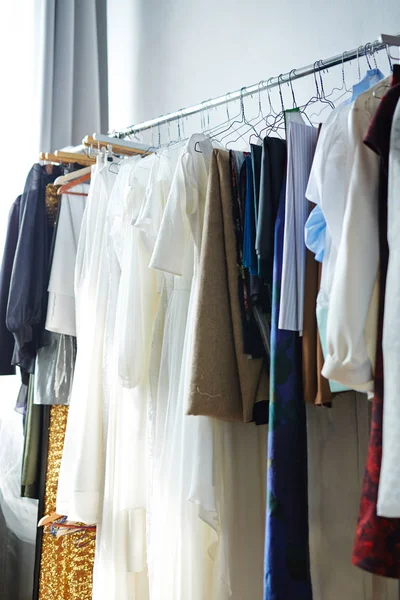 Background Image Various Ordered Garments Dresses Hanging Clothes Rack Atelier — Stock Photo, Image