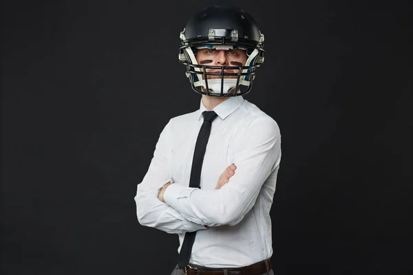 Taille Portret Van Vertrouwen Zakenman Dragen Van American Football Helm — Stockfoto