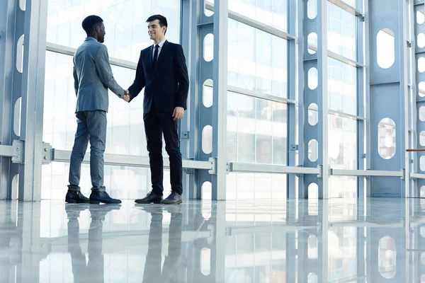 Portrait Smiling Businessman Shaking Hands African American Colleague Hall Modern — Stock Photo, Image