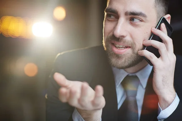Portrait Successful Bearded Businessman Smiling Gesturing While Talking Mobile Phone — Stock Photo, Image