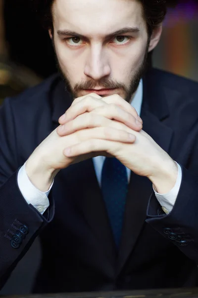 Kopf Und Schultern Porträt Eines Gutaussehenden Bärtigen Mannes Eleganten Businessanzug — Stockfoto
