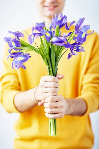 Unrecognizable Man Holding Bouquet Beautiful Flowers Standing White Wall Smiling — Stock Photo, Image