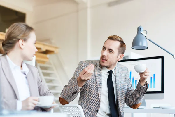 Businessman Cup Tea Explaining His Point View Colleague Office Coffee — Stock Photo, Image