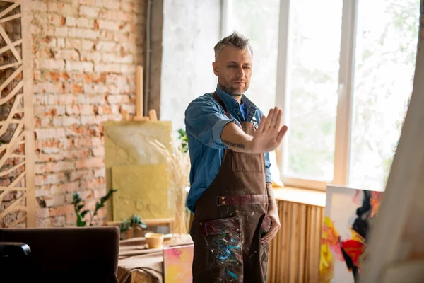 Creative Painter Workwear Covering Part Painting Hand While Standing Some — Stock Photo, Image