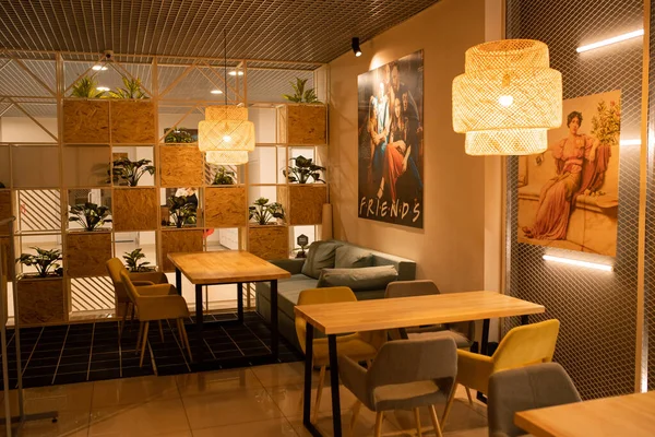 Onderdeel Van Het Interieur Van Gezellige Moderne Cafe Met Houten — Stockfoto