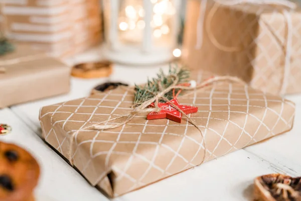 Packed Wrapped Giftbox Red Star Conifer Top Ready Christmas One — Stock Photo, Image