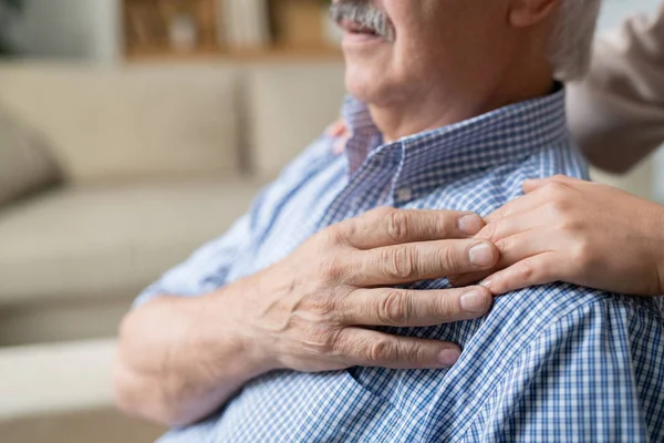 Hands Young Daughter Her Retired Senior Father His Shoulder Expression — Stockfoto