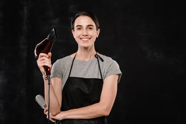 Junger Professioneller Friseur Mit Haarbürste Und Haartrockner Zur Herstellung Von — Stockfoto