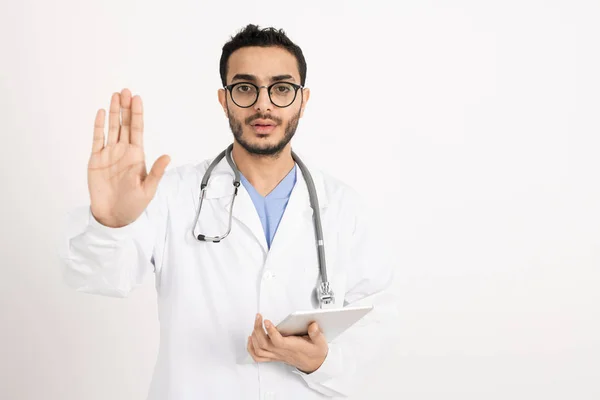 Young Practitioner Whitecoat Eyeglasses Showing Warning Sign Hand While Looking — 스톡 사진