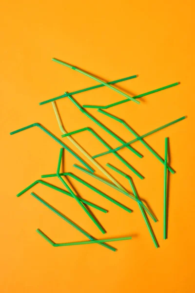 Vertical Conceptual Flat Lay Shot Disposable Plastic Drinking Straws Lying — Stockfoto