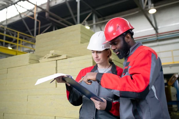 Horizontal Medium Portrait Shot Two Professional Factory Engineers Doing Paperwork — 图库照片