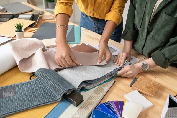 Hands Two Female Designers Interior Standing Desk Choosing Fabric Samples — Stock Photo, Image