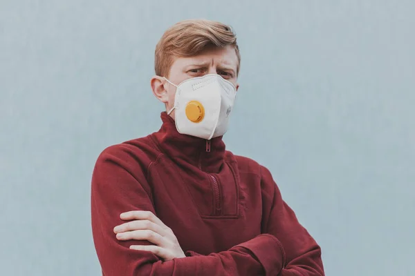 Nahaufnahme Porträt Eines Weißen Mannes Mit Schutzmaske Vor Dem Virus — Stockfoto