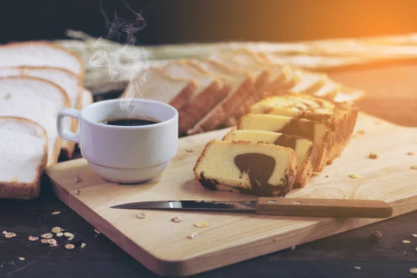 Bolo de manteiga e café — Fotografia de Stock