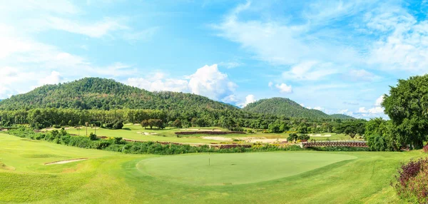 Golf course landscape panorama — Stock Photo, Image