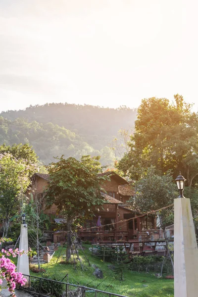 Residenziale casa di mattoni — Foto Stock