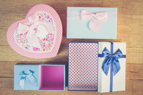The gift box — Stock Photo, Image