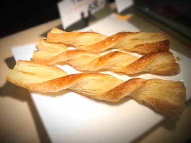 Peynir pişmiş ekmek