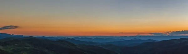 Paysage de montagne et coucher de soleil Images De Stock Libres De Droits