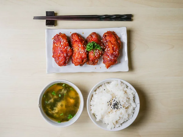 Chicken wing fried and rice — Stock Photo, Image