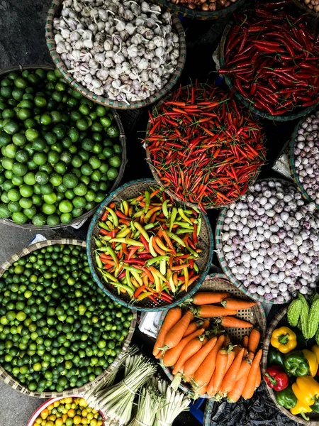 Fresh Vegetables Sale Street Food Market Old Town Hanoi Vietnam — Stock Photo, Image