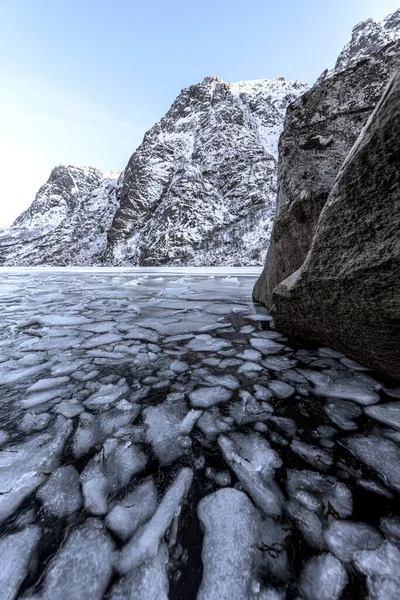 Paysage Hivernal Sur Lac Pendant Hiver Des Îles Lofoten Fusion — Photo