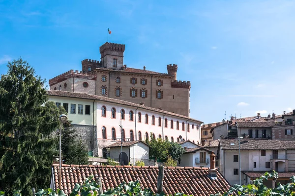 Château à Barolo, Italie — Photo