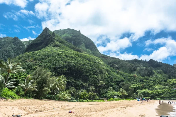 Praia Kee em Kauai, Havaí — Fotografia de Stock