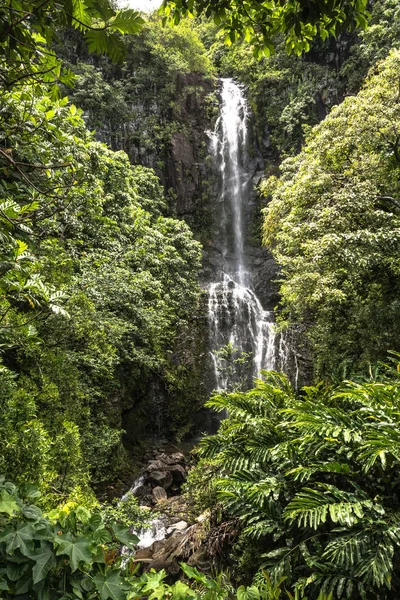 Wasserfall im Haleakala Nationalpark, maui, hawaii — Stockfoto
